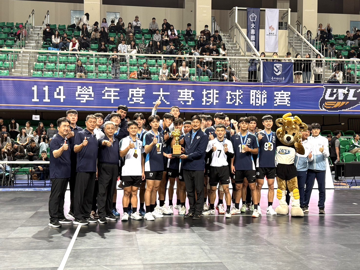 大仁科技大學男排勇奪大專一級季軍 七年磨一劍締造勵志典範