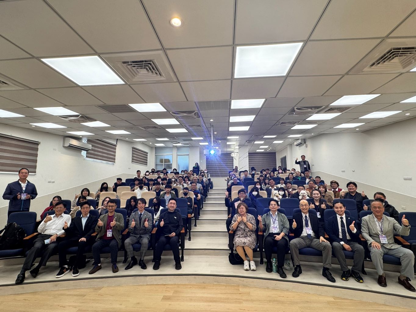 AI 浪潮下的人文新解:大仁科大 ICSH 2025 國際研討會 聚焦智慧照護與永續應用